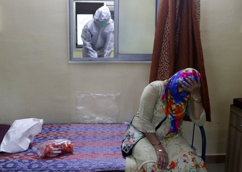 APTOPIX Virus Outbreak India